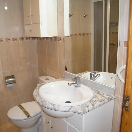 Apartment Con A/c, 2 Y Terraza En Gandia, Cerca De Comercios Y Playa - Es-314-20 Gandia